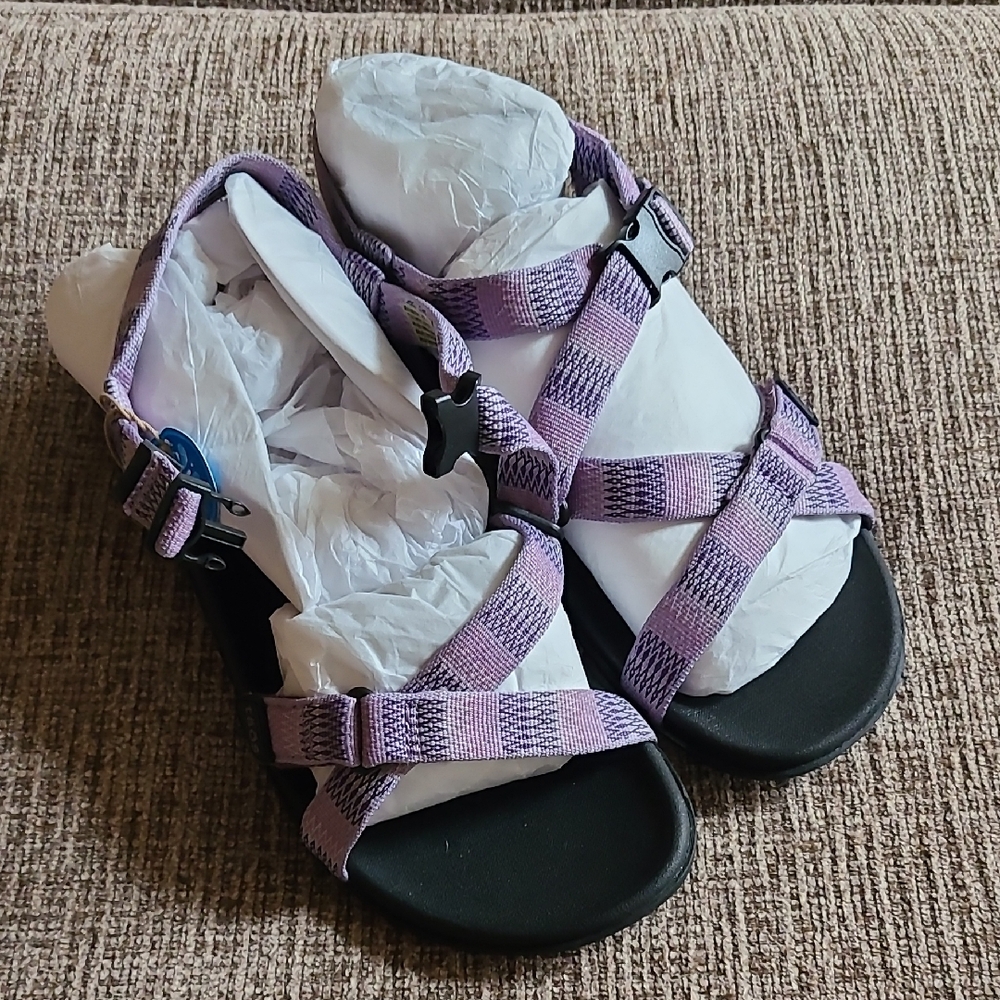 Taos New Wave Sandals Womens Size 11 Mauve